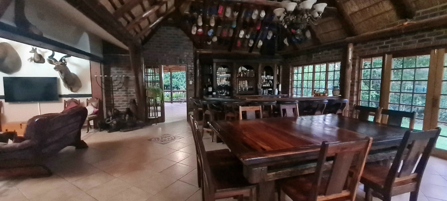 5 Bedroom Property for Sale in Douglas Northern Cape